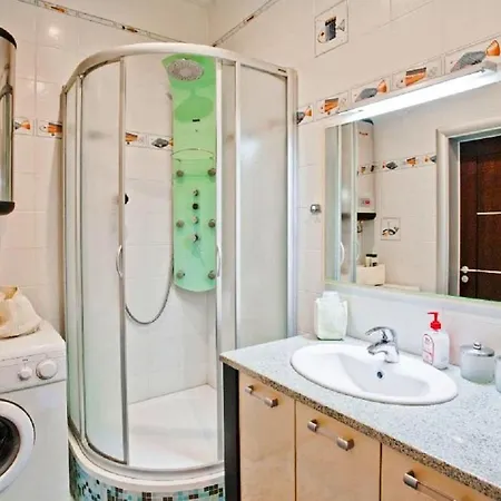 Апартаменти Studiominsk 5 *
