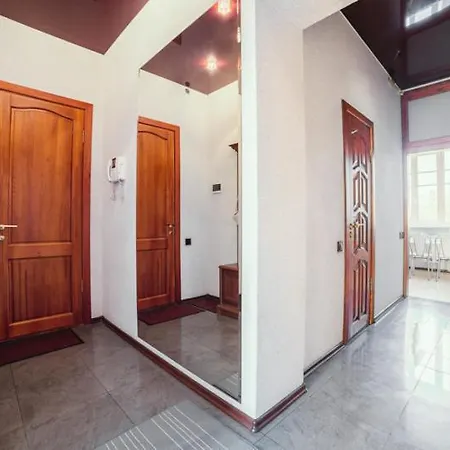 Studiominsk 5 Апартаменты